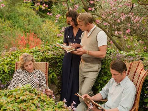  "Vĩnh cửu" - Bức tranh đẹp về người phụ nữ