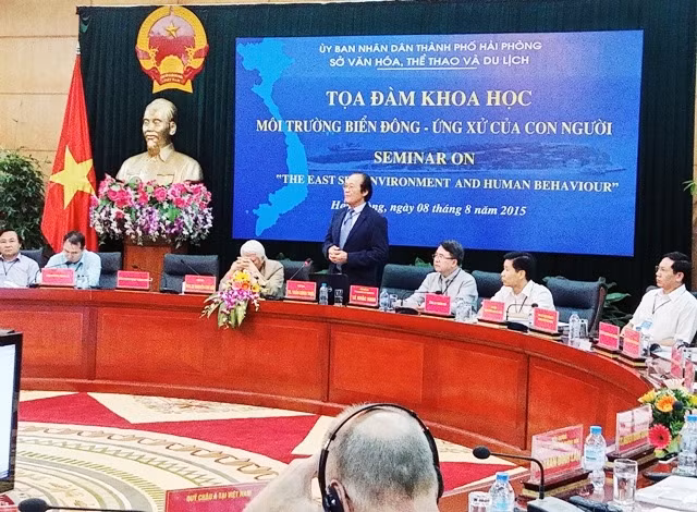 Môi trường Biển Đông - ứng xử của con người