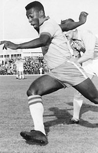 Vua bóng đá Pê-lê