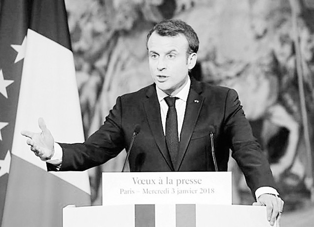 Tổng thống Pháp Emmanuel Macron cam kết ngăn chặn nạn tin giả. (Ảnh: Reuters)