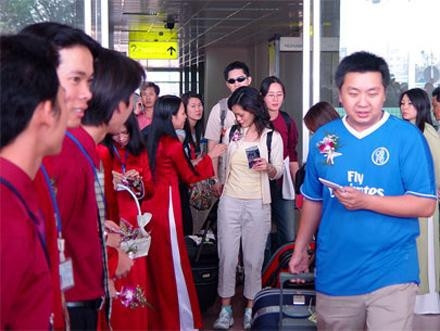 Công ty Dịch vụ lữ hành Saigontourist đón du khách.