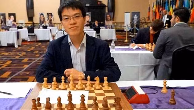 Kỳ thủ Lê Quang Liêm tại giải cờ vua Triệu phú. (Ảnh: TTO).