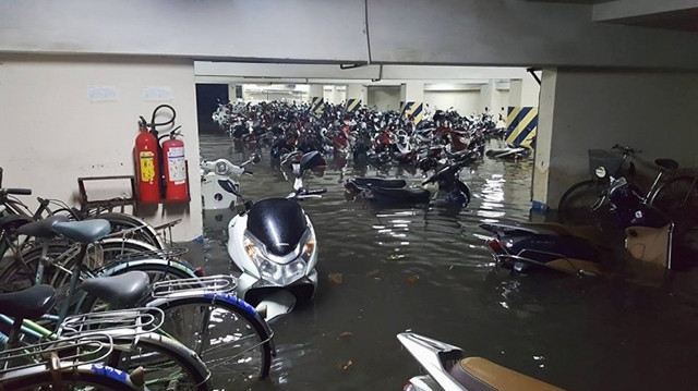 Nan giải thoát nước hầm để xe chung cư