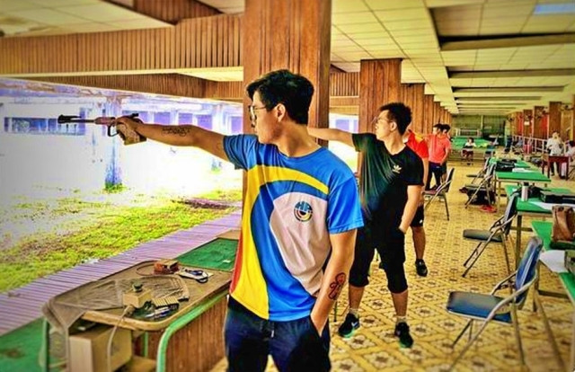 Các xạ thủ chủ nhà Hà Nội giành ngôi nhất toàn đoàn với chỉ một HCV nhiều hơn đoàn Quân đội.