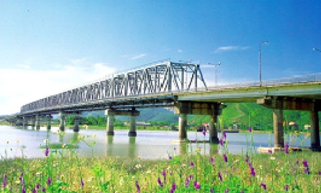 Tôn vinh và tri ân “Bến Thủy anh hùng”