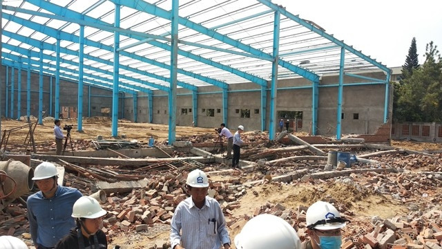 Hiện trường vụ tai nạn lao động làm sáu người chết ở Vĩnh Long. 