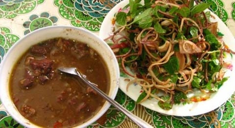 Nậm pịa là món ăn truyền thống có từ lâu đời của dân tộc Thái.