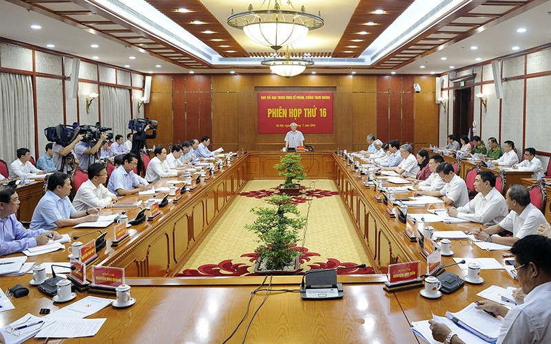 Trung ương, nhất là Bộ Chính trị, Ban Bí Thư, Chính phủ có quyết tâm chính trị rất cao trong phòng chống, đấu tranh với tham nhũng, nhưng xuống đến địa phương, nhất là ở cơ sở, lại chậm chuyển biến, 