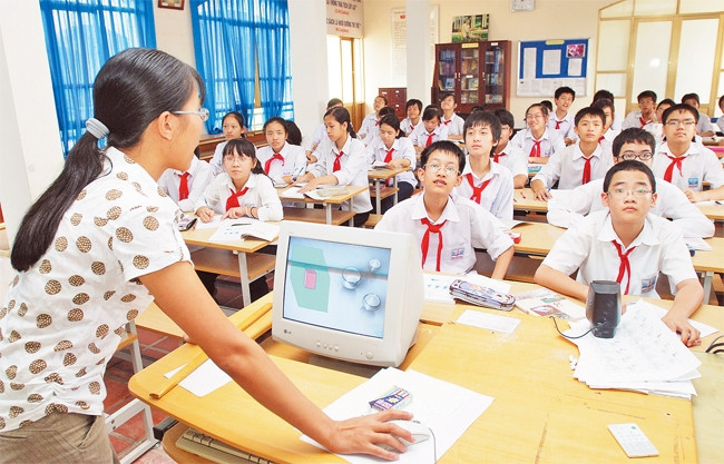 Giờ học tin học của học sinh trường THCS Nguyễn Siêu (Hà Nội).