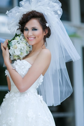 Dù có sai phạm, nhưng không đủ cơ sở pháp lý để cấm Diễm Hương tham gia biểu diễn nghệ thuật.
