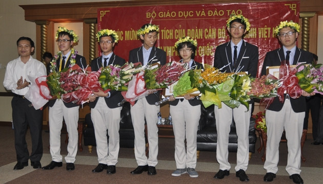 Đội tuyển IMO Việt Nam năm 2014. Ảnh: Quý Tùng.