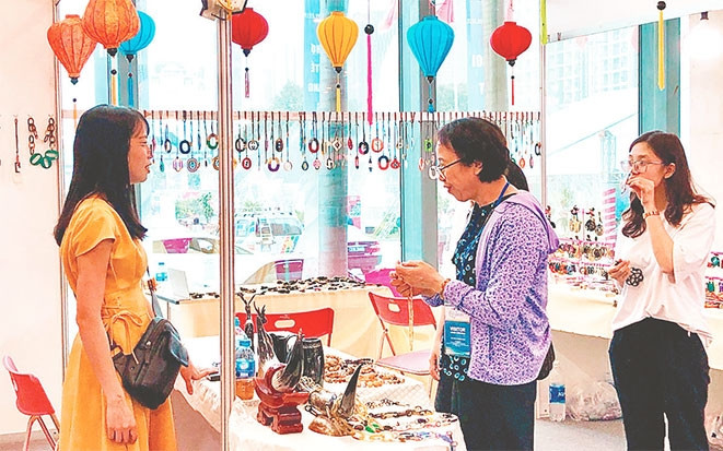 Một gian hàng tại Hanoi Giftshow 2019.