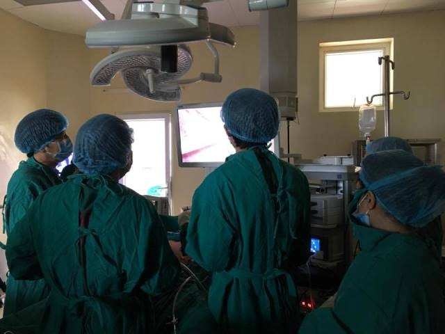 Phẫu thuật nọi soi cắt dạ dày - nạo hạch D2 cho người bệnh đang điều trị tại Bệnh viện K.