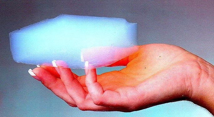 Khả năng của aerogel lai giúp tăng tốc độ tái tạo xương đặt nó lên hàng đầu trong các kỹ thuật trị liệu mới. Ảnh: NASA.