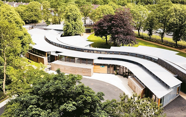 Trường Hazelwood dành cho trẻ em khuyết tật.