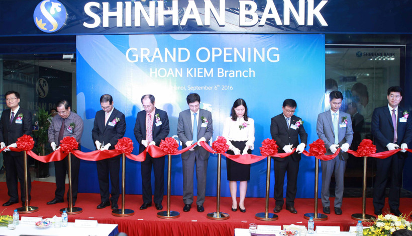 Ngân hàng Shinhan Việt Nam khai trương chi nhánh Hoàn Kiếm