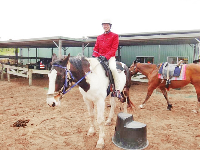 Cưỡi ngựa - một trải nghiệm mới mẻ của du khách đi đến Australia.