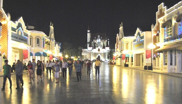  Vinpearl Land Phú Quốc một trong những địa chỉ vui chơi, giải trí, nghĩ dưỡng tại Phú Quốc.