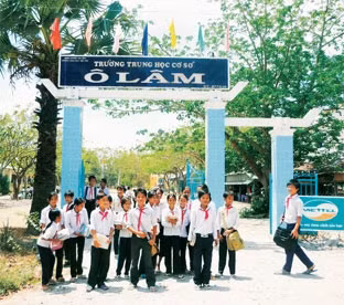 Thế hệ tương lai trên vùng quê Ô Lâm hôm nay