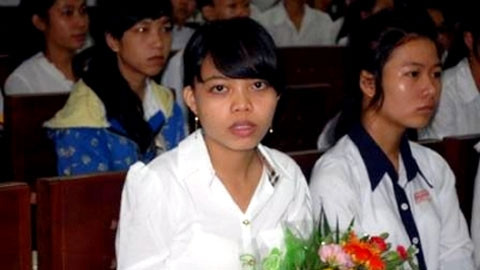 Nguyễn Thị Yến Nhi - Một tấm gương nghèo vượt khó, học giỏi.