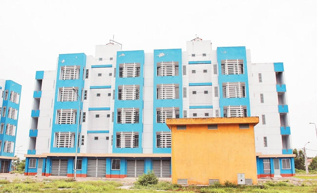 Bảy năm sau khi hoàn thành, khu tái định cư Vĩnh Lộc B (huyện Bình Chánh) mới chỉ bố trí được 479 trong tổng số 1.939 căn hộ cho người dân thành phố.