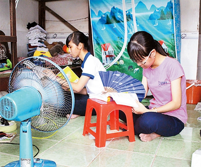 Để tìm được phòng trọ sạch sẽ, ưng ý thời điểm hiện nay đối với sinh viên là điều không dễ. Trong ảnh: Một phòng trọ dành cho sinh viên tại Làng đại học Thủ Đức.