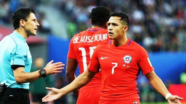 A. Sanchez (số 7, Chile/Arsenal) là một trong những ngôi sao vắng mặt ở World Cup 2018.