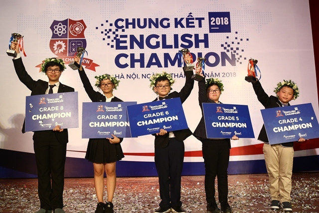 Năm thí sinh đoạt giải quán quân English Champion 2018
