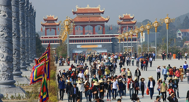 Khu di tích danh thắng Tây Thiên.