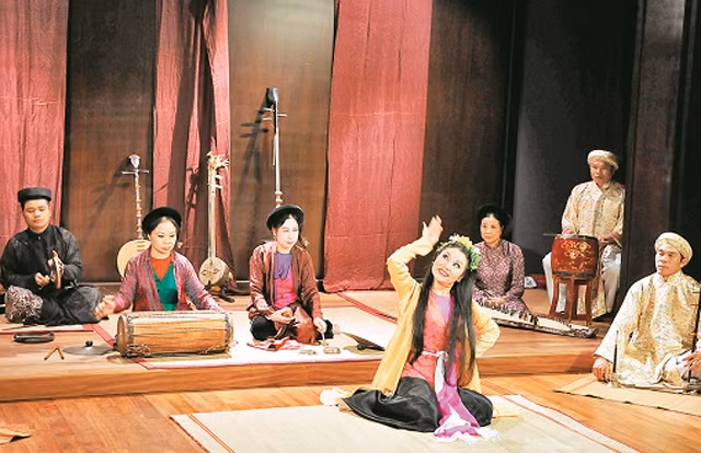 "Kể chuyện" âm nhạc phố cổ đem tới một nét mới trong sinh hoạt văn hóa ở phố cổ Hà Nội. 