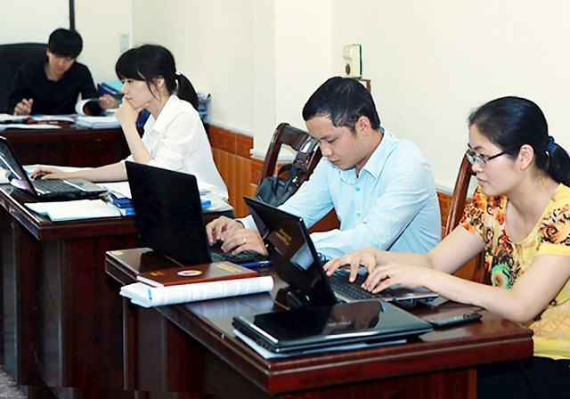 Hoạt động nghiệp vụ tại Kiểm toán Nhà nước khu vực 10. Ảnh: HOÀNG HÙNG