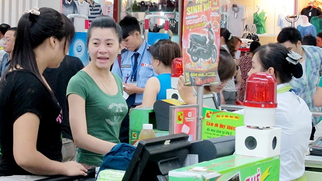 Áp dụng hóa đơn điện tử sẽ mang lại nhiều lợi ích cho cả cộng đồng doanh nghiệp và các cơ quan quản lý nhà nước. Ảnh: N.NAM