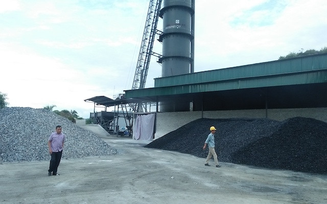 Nhà máy vôi hoạt tính đang trong giai đoạn vận hành thử nghiệm để hiệu chỉnh các thiết bị.