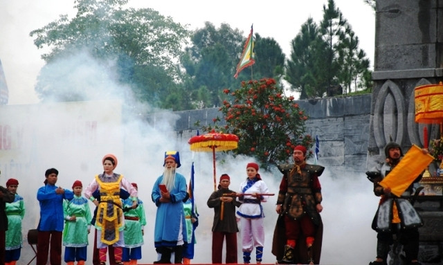 Tái hiện không khí hào hùng của tướng quân Hoàng đế Quang Trung lên ngôi tại núi Bân cách đây 227 năm.