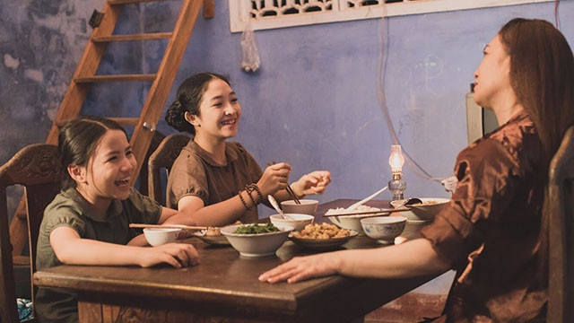 Hình ảnh trong MV ca nhạc “Mẹ tôi”.