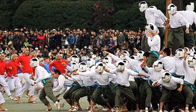 Một trận bo-taoshi chuẩn bị bắt đầu. (ảnh: DozoDomo)