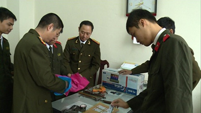 Cán bộ, chiến sĩ Phòng An ninh điều tra, Công an tỉnh Thái Bình thường xuyên trao đổi, nâng cao trình độ chuyên môn, nghiệp vụ.