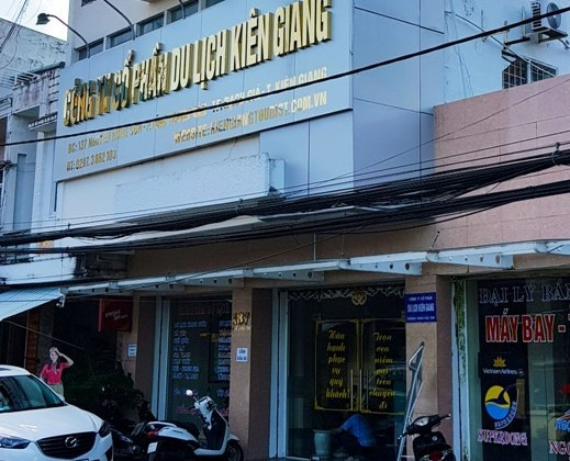 Nhà và đất số 137 Nguyễn Hùng Sơn trước đây Công ty cho Ngân hàng Sài Gòn Thương tín thuê 40 triệu đồng/tháng.
