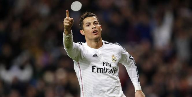Ronaldo lập cú hattrick giúp Real Madrid tiếp tục có chuỗi 18 trận toàn thắng. (Ảnh: Reuters).