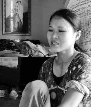 Mỗi khi nhớ đến chồng, nước mắt chị Ðiển lại rơi.