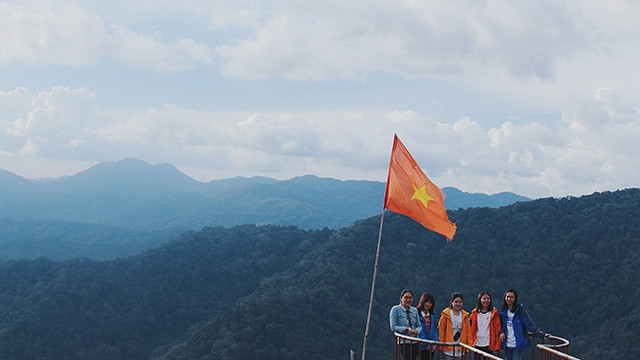 Ngút ngàn Tây Giang