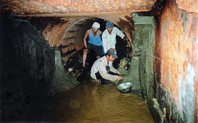 Hệ thống cống hồ Núi Một, thị xã An Nhơn, tỉnh Bình Ðịnh xuống cấp nghiêm trọng.