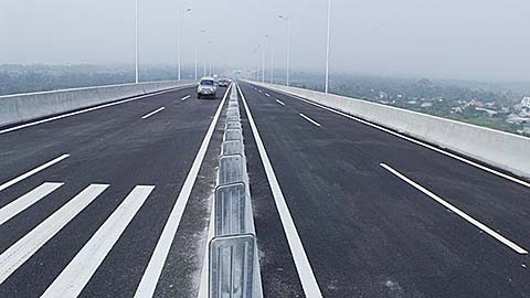Bộ GTVT thử nghiệm vật liệu mới trong bảo trì đường bộ
