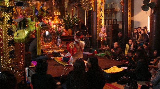 Nghệ thuật diễn xướng và hát văn luôn gắn liền với tín ngưỡng thờ Mẫu