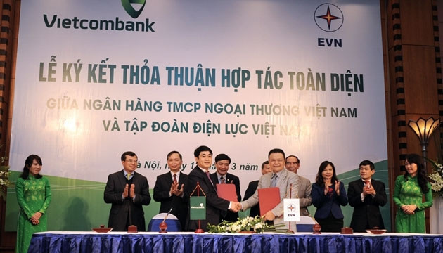 Vietcombank và EVN ký hợp tác toàn diện