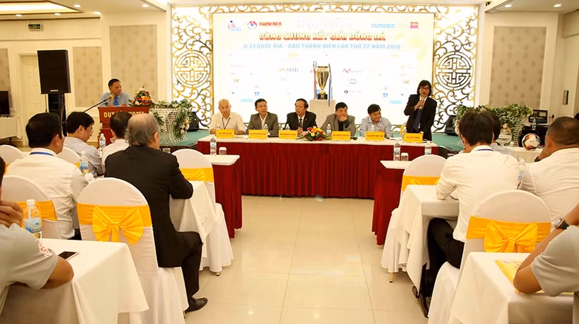 Tại buổi họp báo công bố giải U.21 Báo Thanh Niên 2018 và bốc thăm chia bảng.