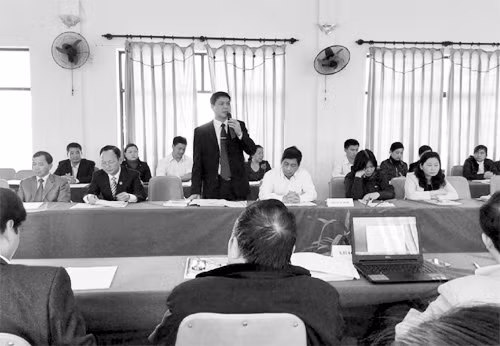 Các đại biểu ngành tòa án, chuyên gia pháp luật góp ý tại Hội thảo nghiên cứu về hòa giải tại Tòa án Việt Nam. Ảnh: QUỲNH MAI