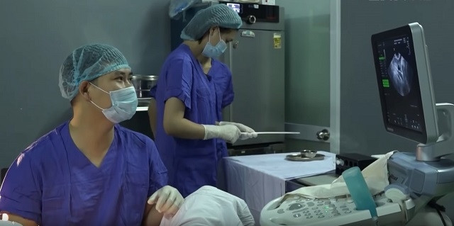 Kỳ diệu đàn ông 37 tuổi hiếm muộn vừa có con, vừa cao thêm được 4 cm 