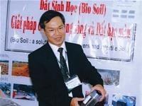 Ông Võ Thanh Liêm tại buổi
báo cáo giới thiệu về đất sinh học
tại "Ngày sáng tạo" của Ngân hàng
Thế giới tại Việt Nam.