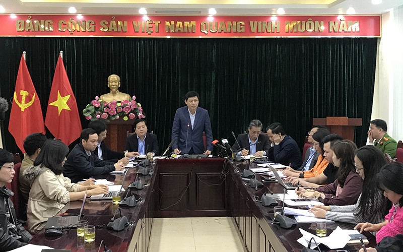 Lãnh đạo UBND quận Ba Đình cung cấp thông tin tiến độ xử lý sai phạm giai đoạn hai công trình 8B phố Lê Trực.